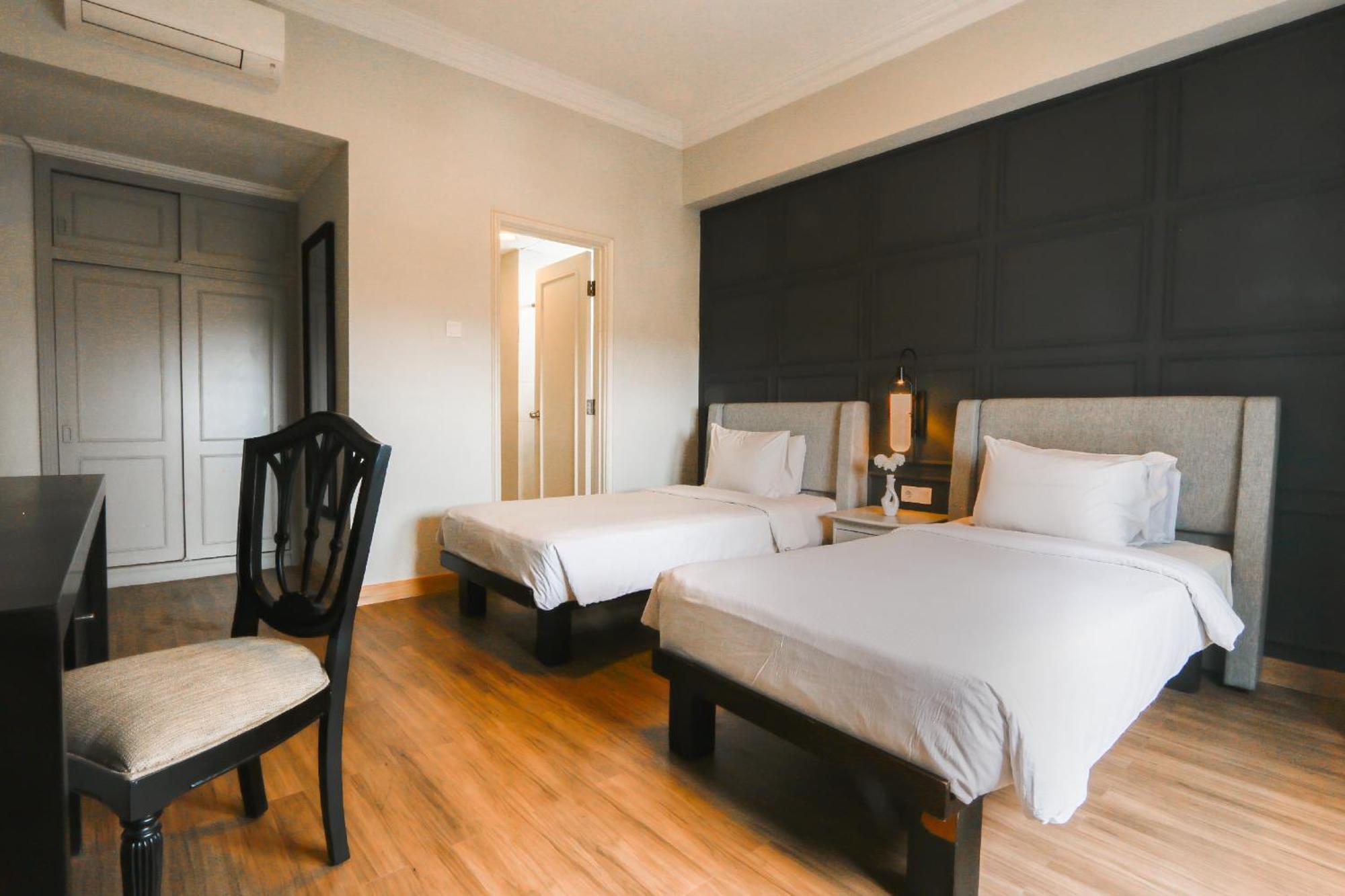 Java Paragon Hotel & Residences Surabaya Exterior foto