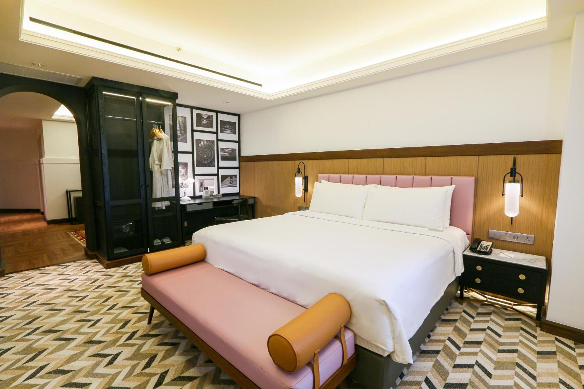 Java Paragon Hotel & Residences Surabaya Exterior foto